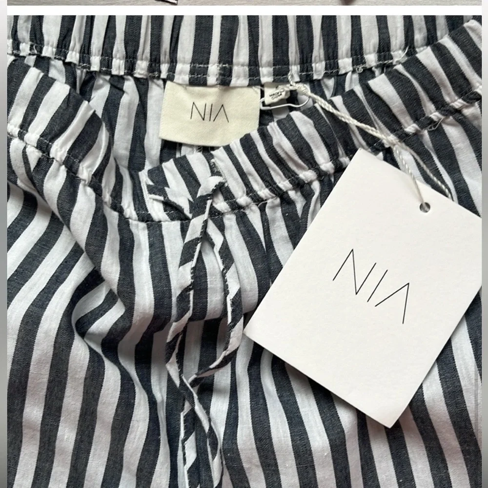 New NIA oasis cropped pants set, Angela cropped top, blue strip, coordinated set - Picture 9 of 10